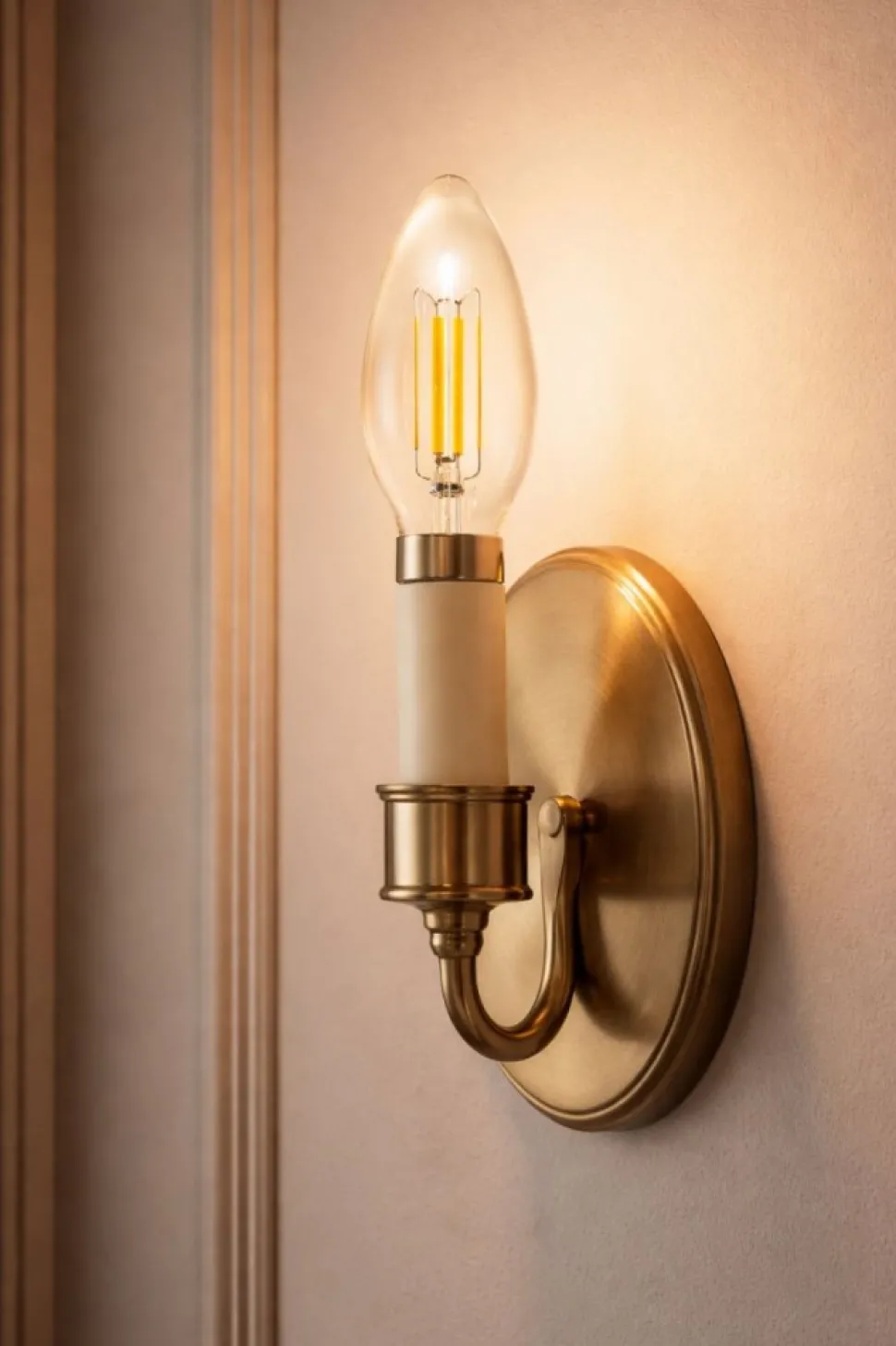 Żarówka LED Flame Straight 4,2W E14