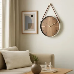 Biały zegar ścienny z brązowym uchwytem 38 cm