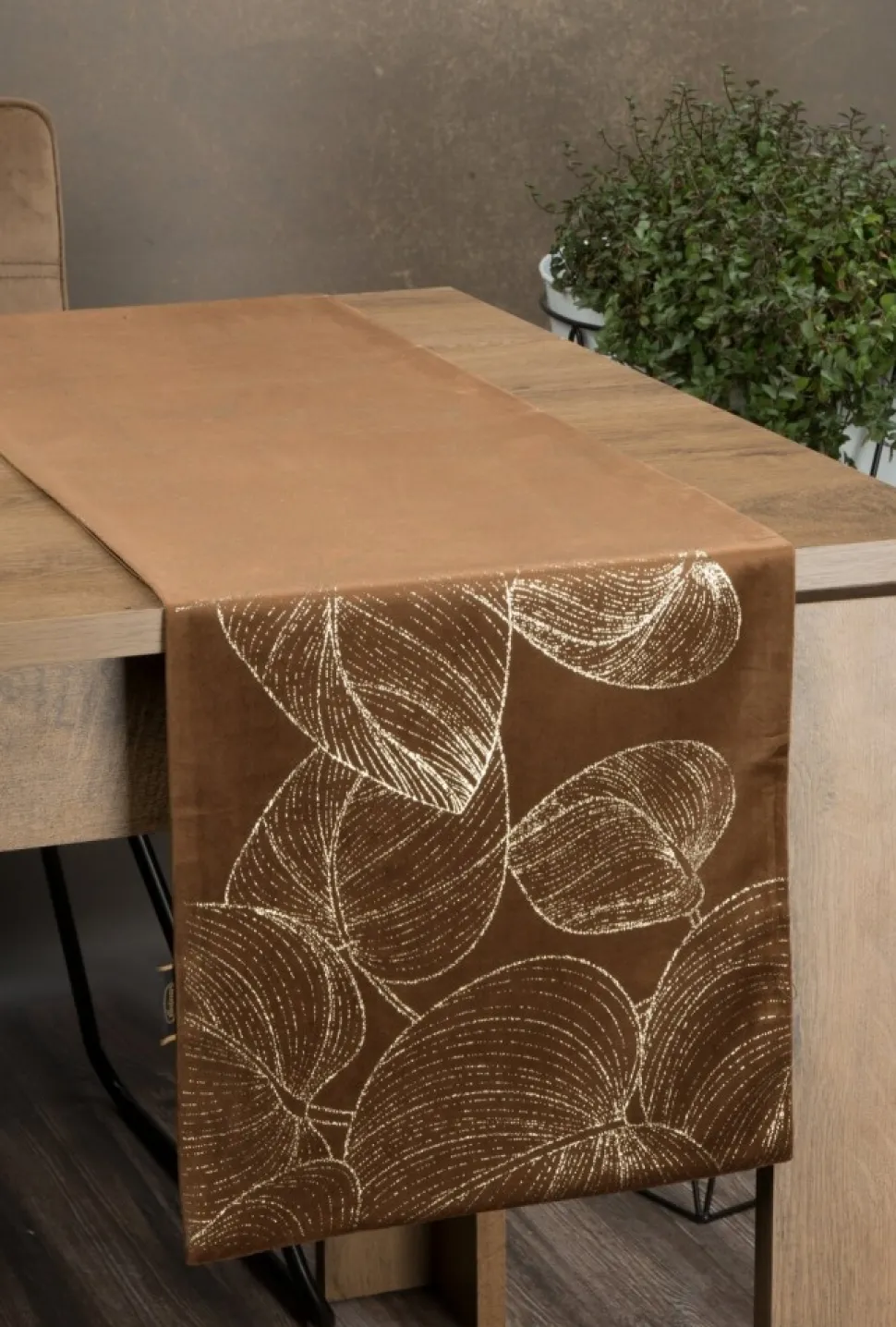 Bieżnik velvetowy BLINK 16 35x220 cm brązowy