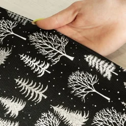 Bieżnik ZIMOWA MAGIA 40x140 cm czarny * MARKIZETA SPÓŁKA Z OGRANICZONĄ ODPOWIEDZIALNOŚCIĄ Outlet