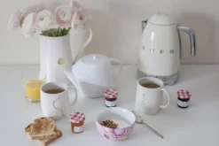 Czajnik KLF04CREU kremowy * SMEG Clearance