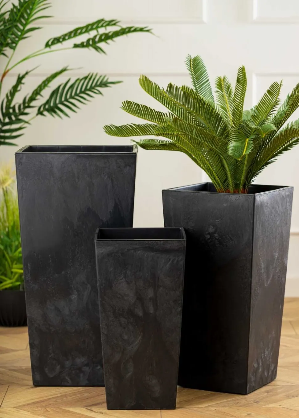 Donica Porto Czarny Beton h68x35x35 cm