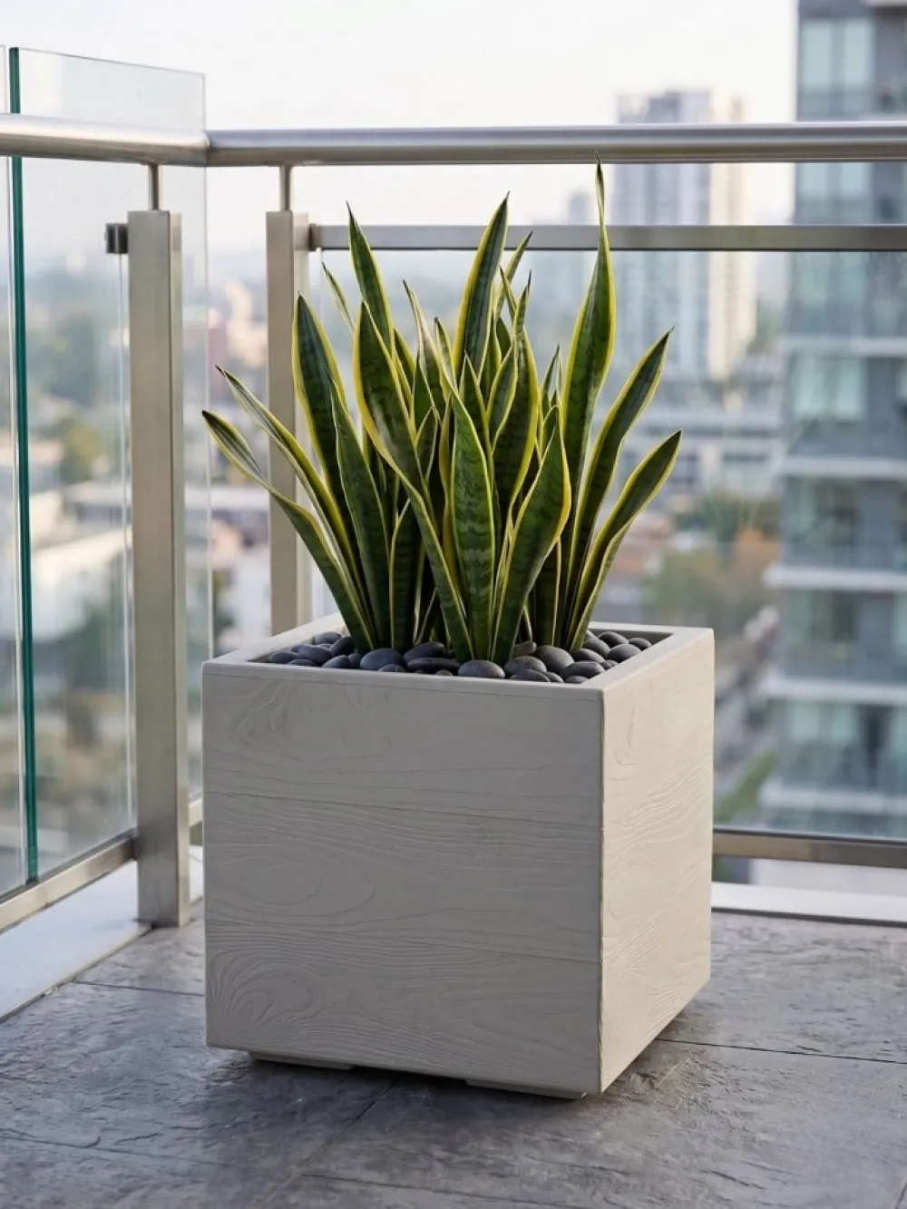 Donica Betonique na kółkach deska recykling beż 30x30xh30 cm * HowHomely Outlet