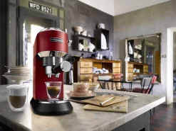 Ekspres kolbowy DeLonghi Dedica Style EC 685.R