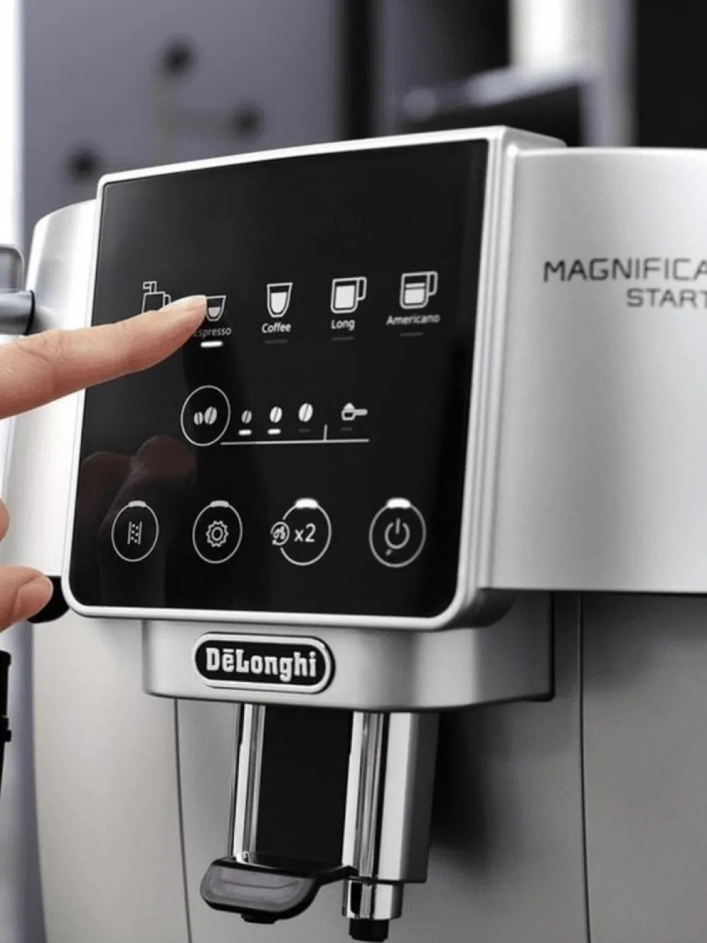Ekspres do kawy automatyczny ciśnieniowy ECAM 220.30.SB * DeLonghi