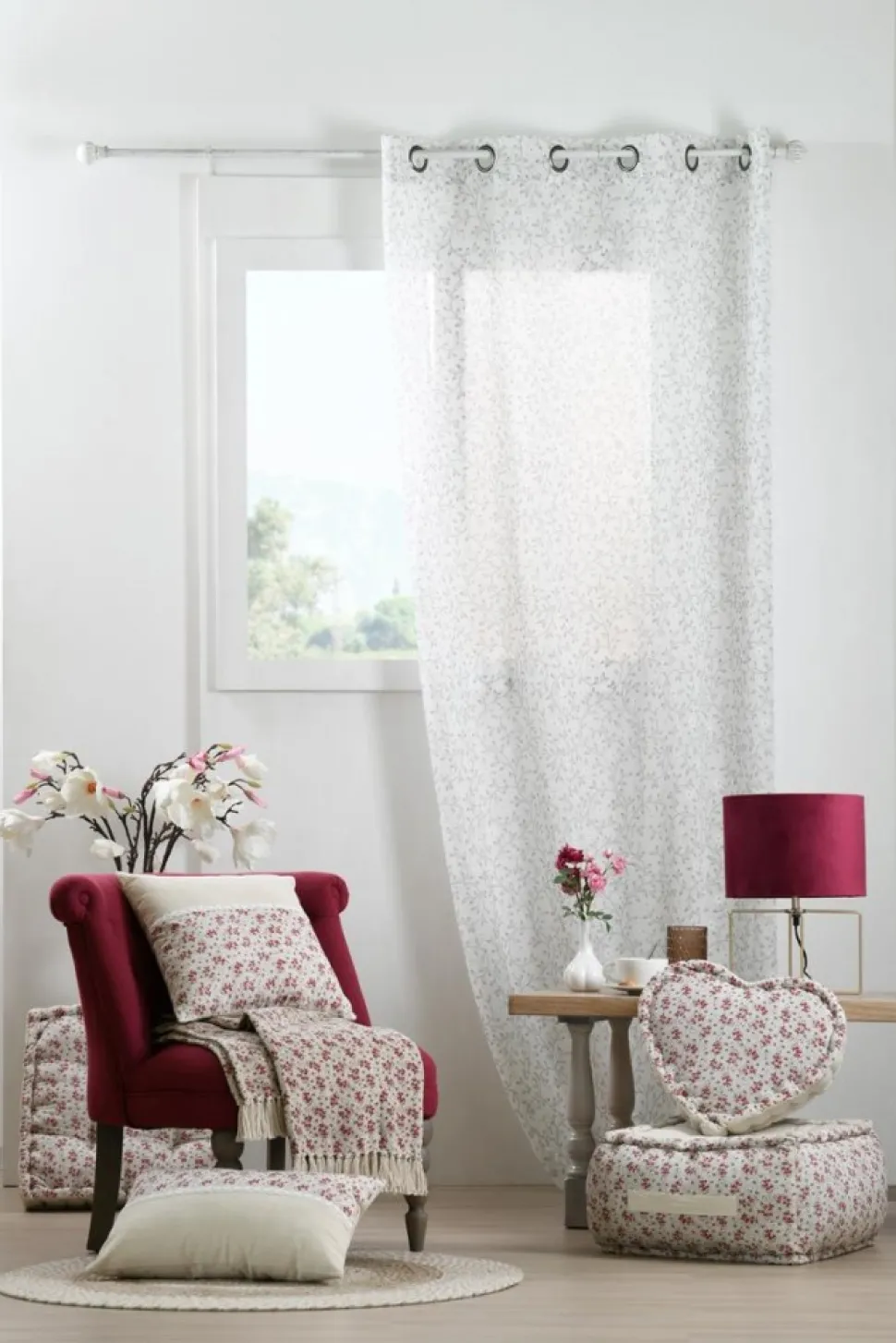 Firana GINNY 140x260 kremowa kwiaty