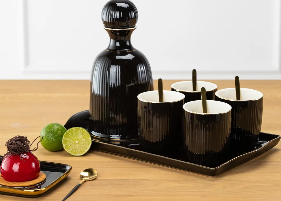 Karafka Kendi Black Gold