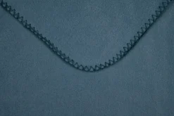 Koc CARLTON 125x150 niebieski polarowy