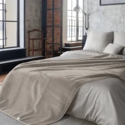 Koc CLARA1 PIERRE CARDIN 220 x 240 cm ciemnobeżowy