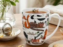 Komplet 4 porcelanowych kubków Koci Świat z serii Animals 4x 360 ml