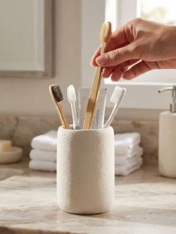 Kubek łazienkowy polyresin kremowy
