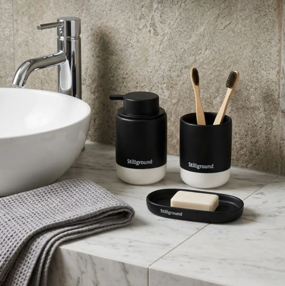 Mydelniczka Tone Lab czarna