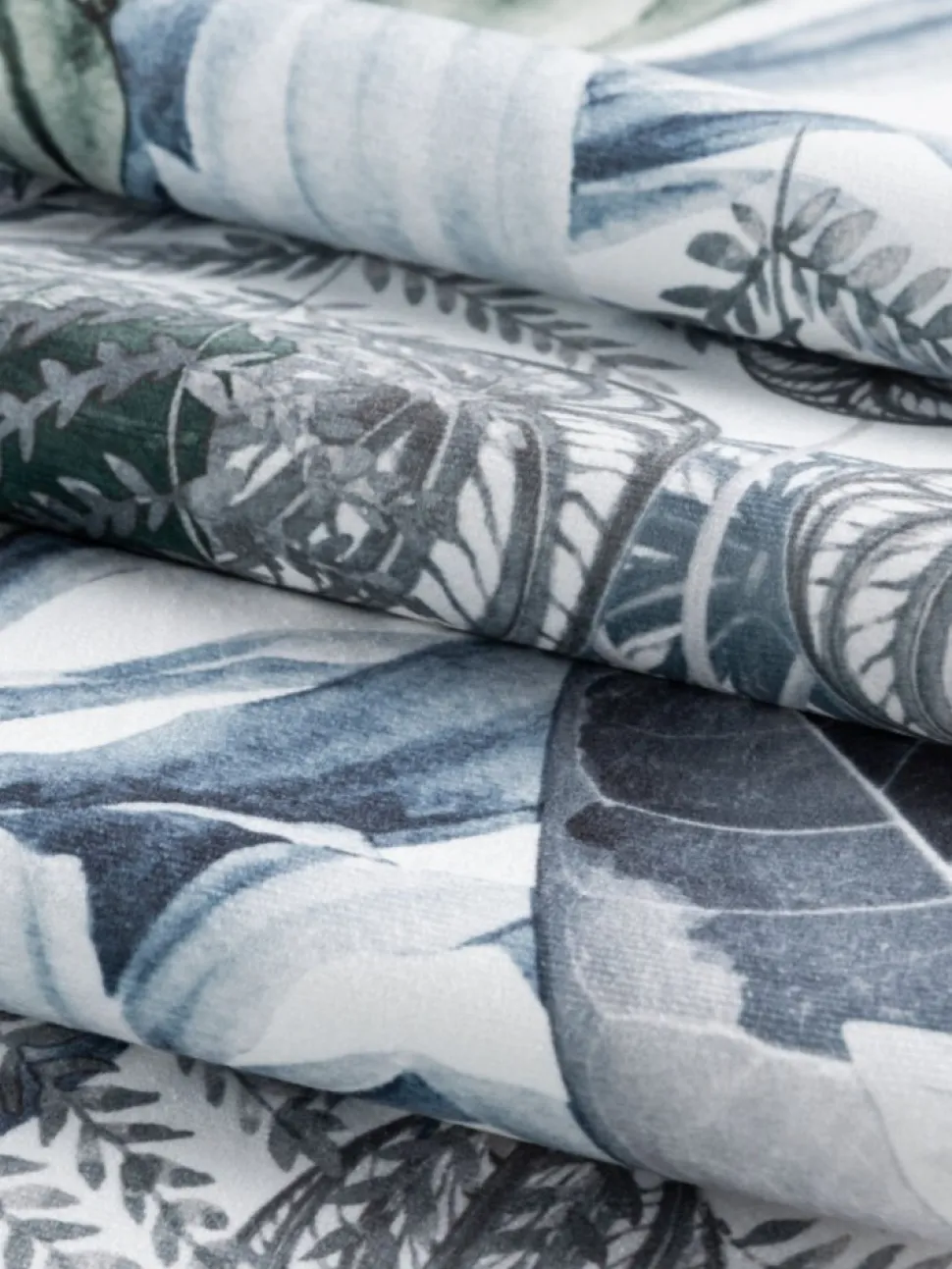 Obrus welwetowy DAVOS2 85x85 cm zielony