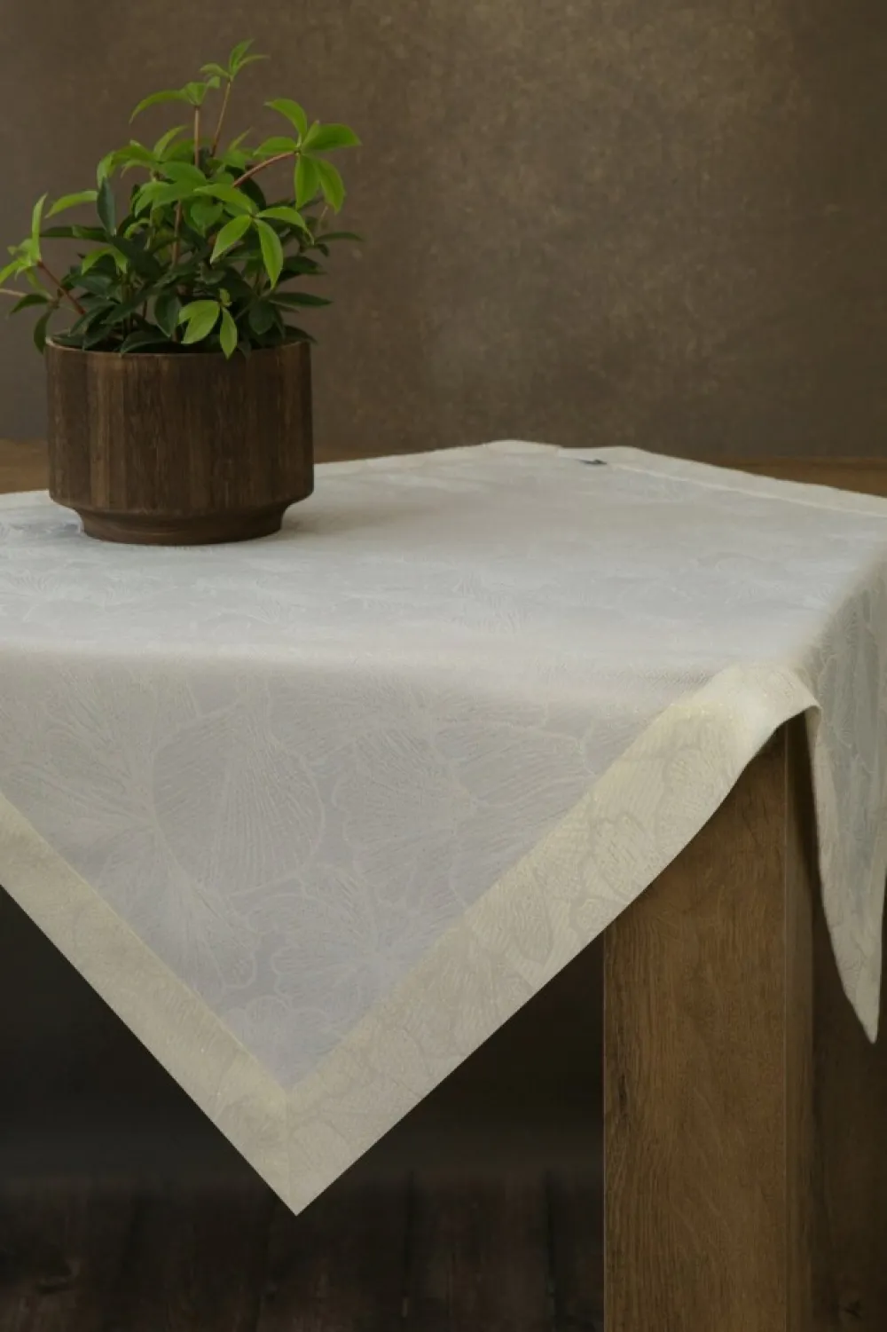 Obrus LILIAN 85x85 cm kremowy liście * EUROFIRANY B.B. Choczyńscy Sp.J. Best