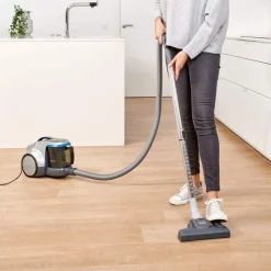 Odkurzacz bezworkowy BLACK+DECKER BXVML700E
