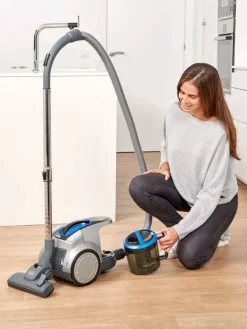 Odkurzacz bezworkowy BLACK+DECKER BXVML700E