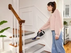 Odkurzacz ręczny BLACK+DECKER DVD320B-QW