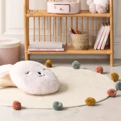 Okrągły dywan z pomponami 90 cm