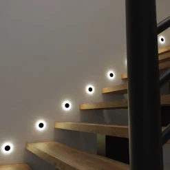 Oprawa Podtynkowa Schodowa OTI Czarny Barwa Ciepła 0,6W LED 7cm