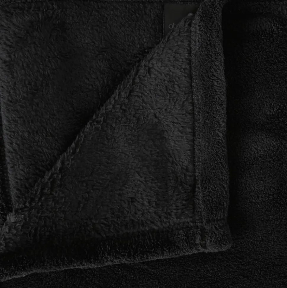Pluszowy koc 180x230 cm czarny