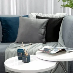 Poszewka ELORA 60x60 cm srebrna velvet