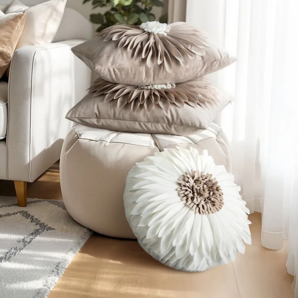 Poszewka FLORES gerbera 3D 45x45 beż