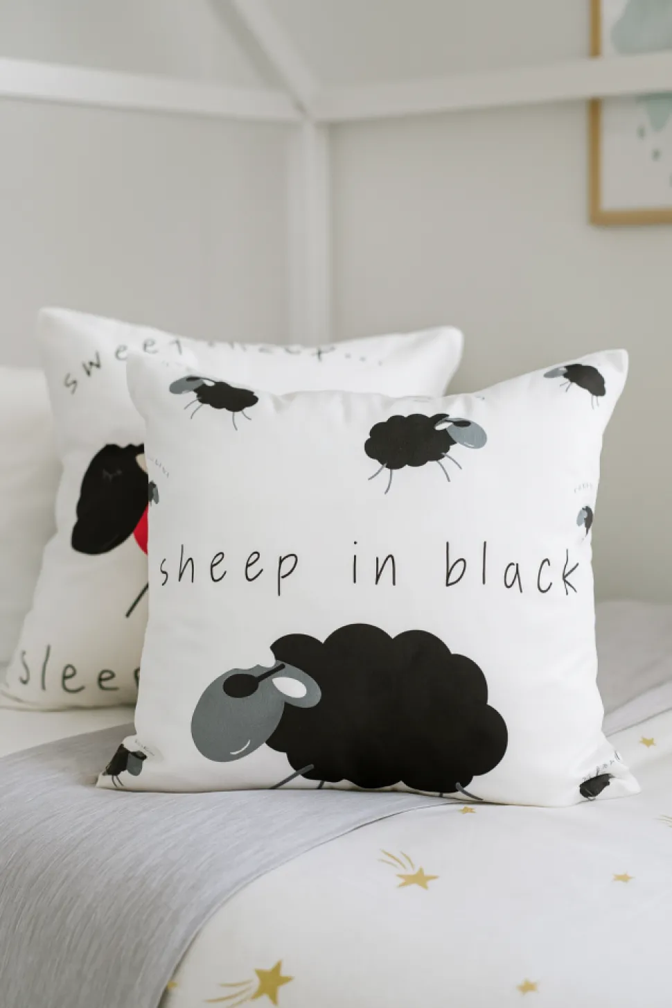 Poszewka KIDS5 45x45 cm biała welwet