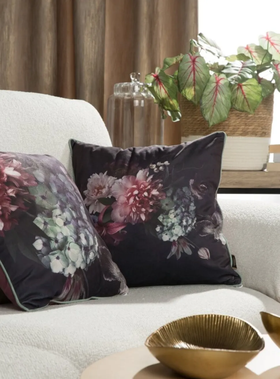 Poszewka VELVET/137 45x45 kwiaty