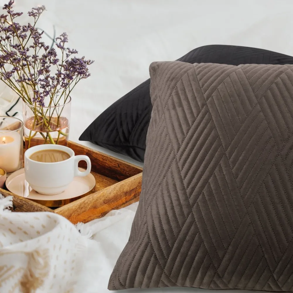 Poszewka ARIEL 1 40x40 cm brązowy velvet * EUROFIRANY B.B. Choczyńscy Sp.J. Discount