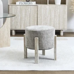 Pufa tapicerowana SAVA w kolorze taupe