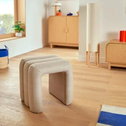 Pufa tapicerowana Sisco jasnobeżowa * Atmosphera Discount