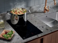Płyta ceramiczna ELECTROLUX LHR3233CK
