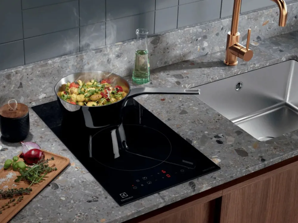 Płyta indukcyjna LIT30230C * Electrolux Best