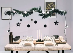 Wieszak na dekoracje mocowany do stołu