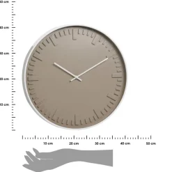 Zegar ścienny 40 cm w beżowym odcieniu