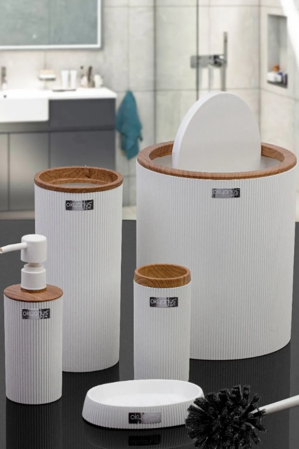 Zestaw łazienkowy Kely Round white/wood * HowHomely Hot